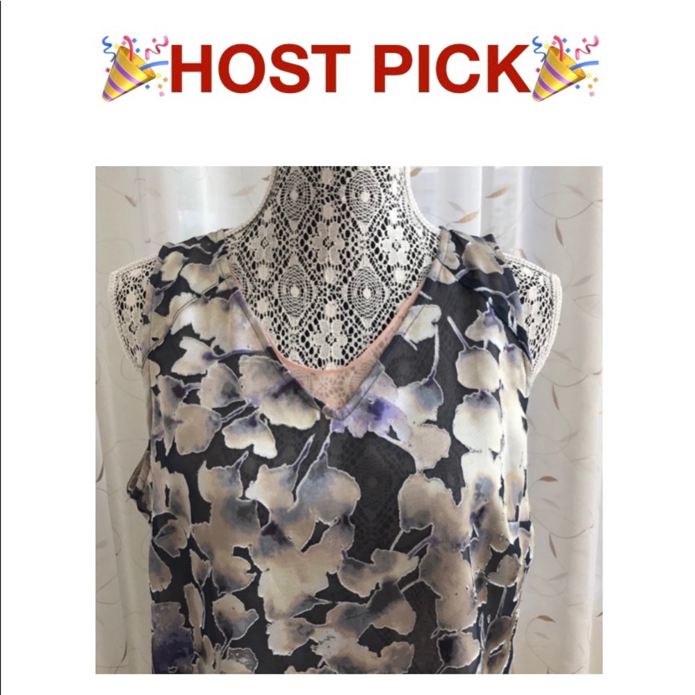 Simply Vera sheer floral layered V-neck tank